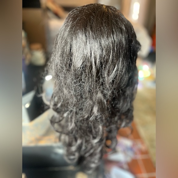 Lace front wig - Picture 4 of 4